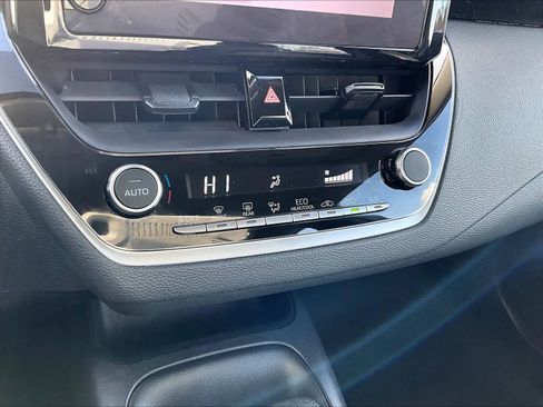 Used 2023 Toyota Corolla LE image 26