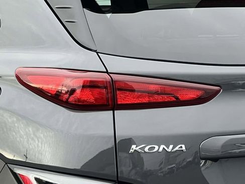 Certified 2023 Hyundai Kona SEL image 9