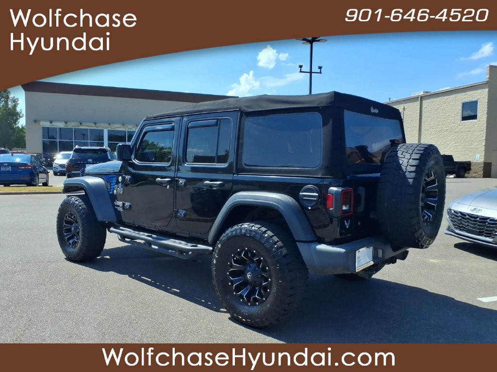 Used 2018 Jeep Wrangler Unlimited Sport S AWD/4WD image 3