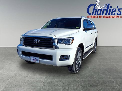 Used 2020 Toyota Sequoia Limited image 1