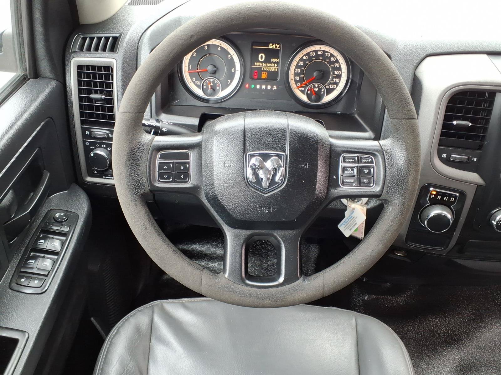 Used 2017 RAM 1500 Tradesman RWD image 4