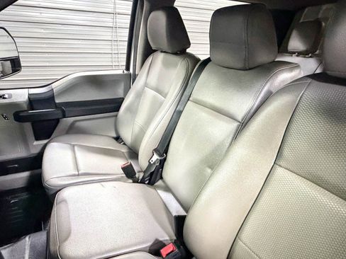 Used 2022 Ford F250 XL w/ Power Equipment Group image 17