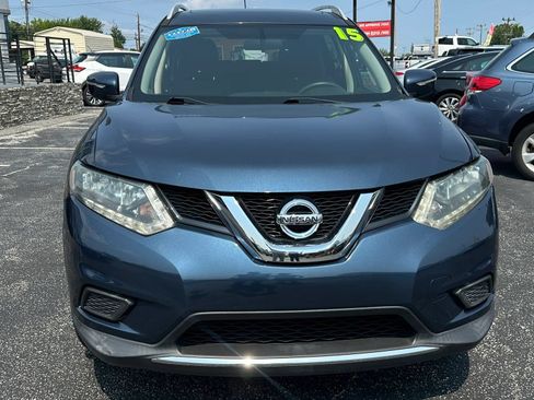 Used 2015 Nissan Rogue SV w/ SV Moonroof Package AWD/4WD image 2