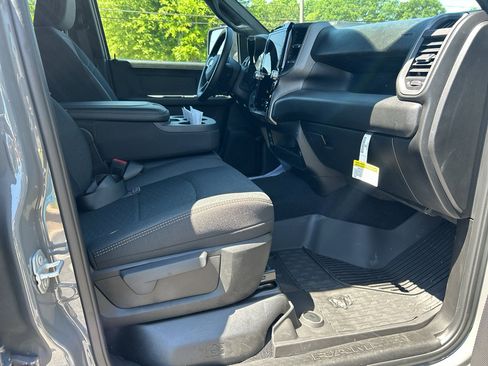 New 2026 RAM 2500 Tradesman AWD/4WD image 20