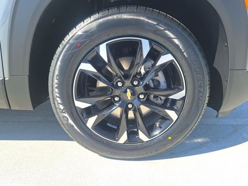 Used 2022 Chevrolet TrailBlazer LT image 21
