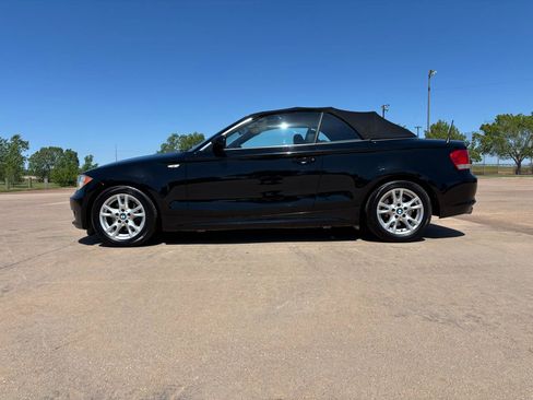 Used 2008 BMW 128i Convertible image 13