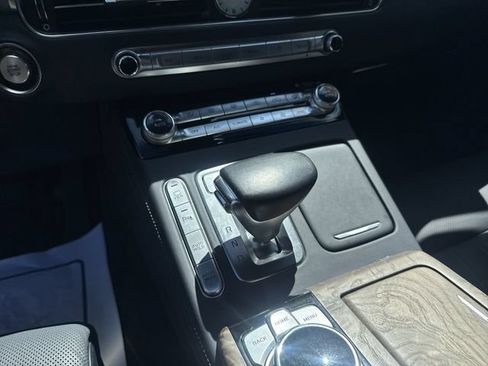 Used 2021 Genesis G90 5.0 Ultimate RWD image 21