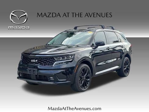 Used 2022 Kia Sorento SX image 1