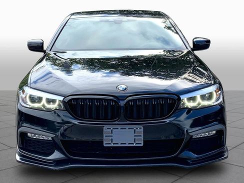 Used 2018 BMW 530i xDrive w/ M Sport Package AWD/4WD image 4