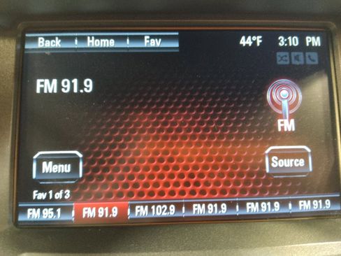 Used 2015 GMC Terrain SLE image 25