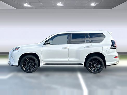 Used 2021 Lexus GX 460 Premium w/ Premium Package image 2
