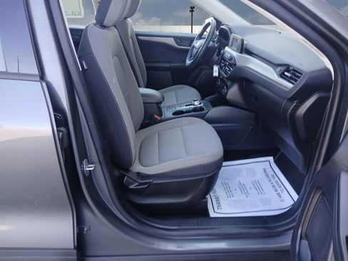 Used 2022 Ford Escape S image 15