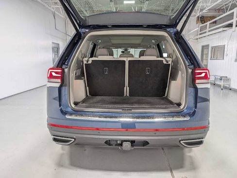 Used 2023 Volkswagen Atlas SEL AWD/4WD image 42