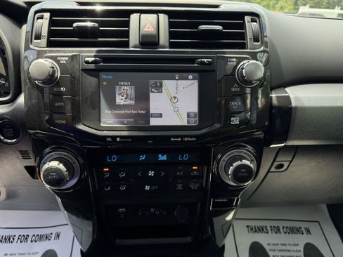 Used 2019 Toyota 4Runner Limited AWD/4WD image 4