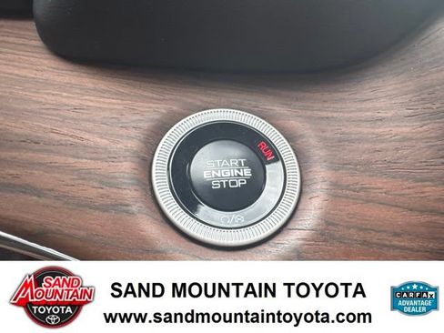 Used 2025 Jeep Grand Cherokee Summit w/ Adv Protech Group IV AWD/4WD image 20