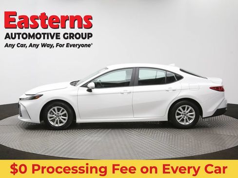 Used 2025 Toyota Camry LE FWD image 60