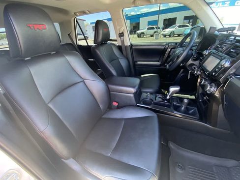 Certified 2019 Toyota 4Runner TRD Off-Road Premium AWD/4WD image 25