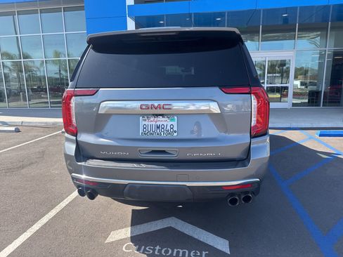 Used 2021 GMC Yukon Denali w/ Denali Ultimate Package image 10