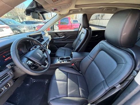 New 2026 Lincoln Corsair Reserve image 15