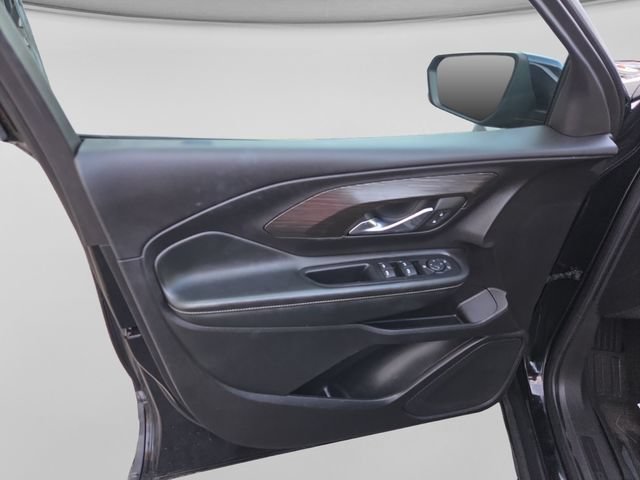 Used 2024 GMC Terrain SLE w/ LPO, Floor Liner Package FWD image 11