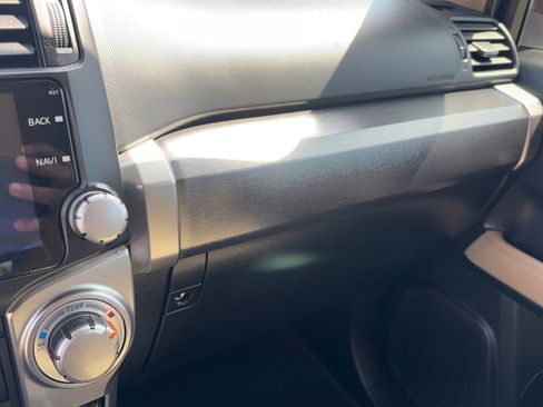 Used 2015 Toyota 4Runner SR5 image 21