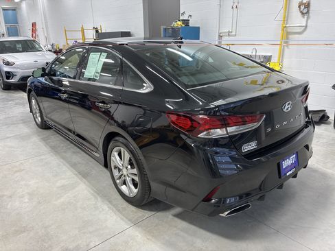 Used 2018 Hyundai Sonata Sport FWD image 4