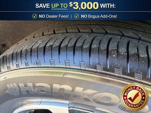 Used 2025 Nissan Sentra SV image 11