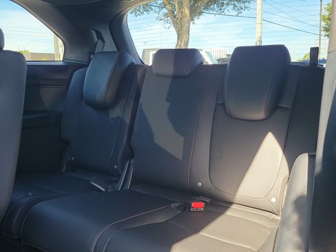Used 2024 Honda Odyssey Sport image 11