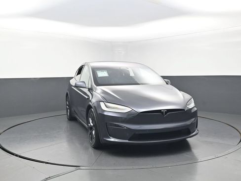 Used 2023 Tesla Model X AWD/4WD image 38