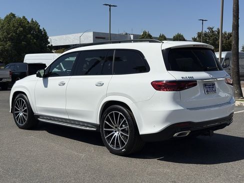 New 2025 Mercedes-Benz GLS 580 4MATIC image 2