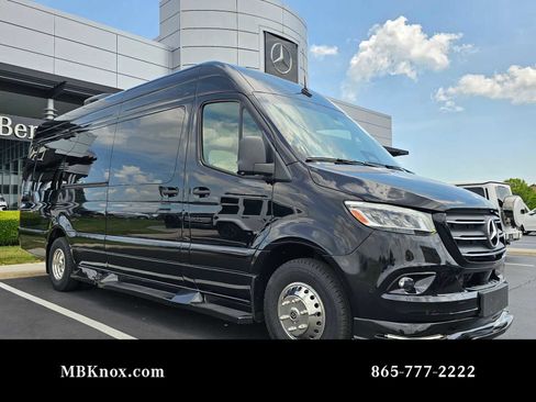 New 2026 Mercedes-Benz Sprinter 3500 image 1