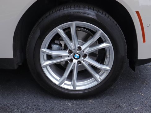 Used 2025 BMW X3 xDrive30i w/ Convenience Package image 43