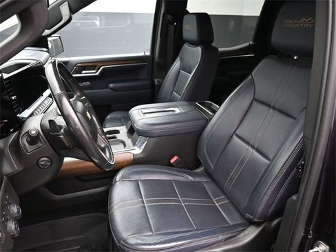 Used 2022 Chevrolet Silverado 1500 High Country w/ High Country Premium Package image 13