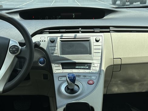 Used 2012 Toyota Prius Three FWD image 30