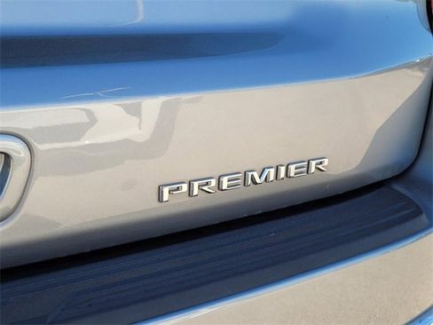 Certified 2024 Chevrolet Suburban Premier image 13