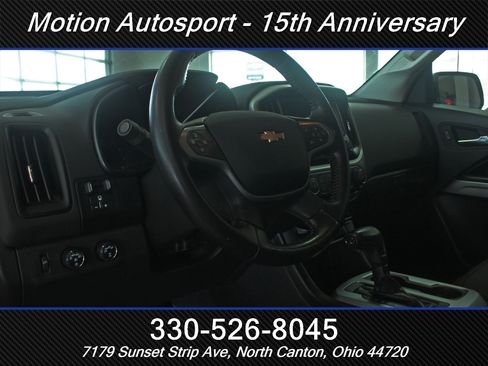 Used 2021 Chevrolet Colorado LT w/ Redline Special Edition AWD/4WD image 16