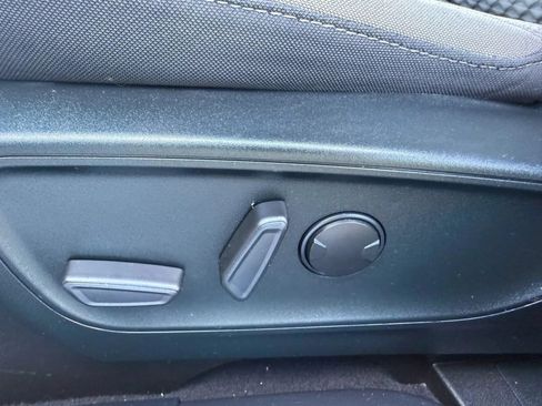 Used 2022 Ford Escape SE AWD/4WD image 15