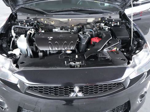 Used 2017 Mitsubishi Lancer LE image 39