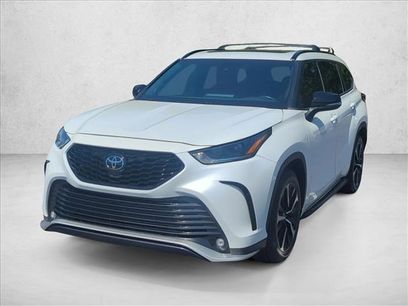 Used 2022 Toyota Highlander XSE