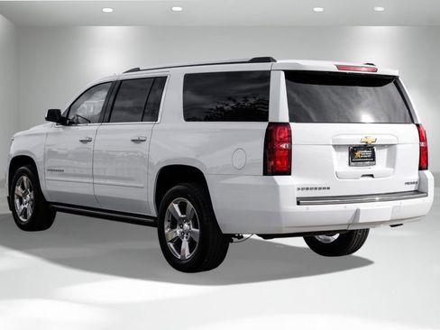 Used 2020 Chevrolet Suburban Premier w/ 6.2L Performance Package image 8