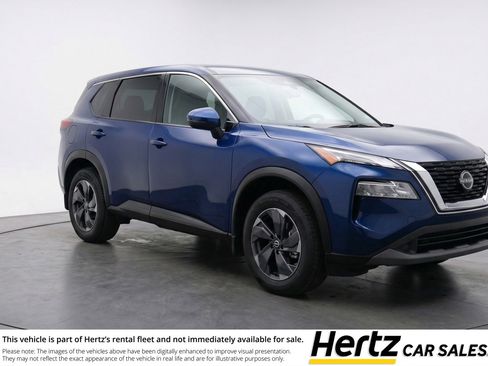 Used 2025 Nissan Rogue SV image 1