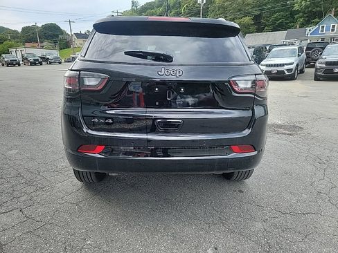 New 2025 Jeep Compass Limited w/ High Altitude Package image 4