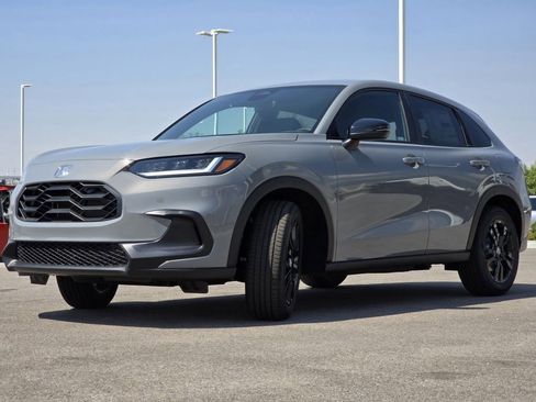 New 2026 Honda HR-V Sport image 4