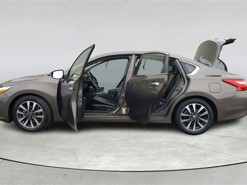 Used 2017 Nissan Altima 2.5 SL image 11