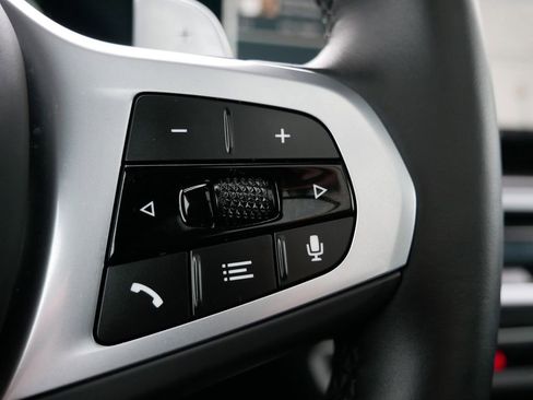 Used 2026 BMW X5 xDrive40i AWD/4WD image 33