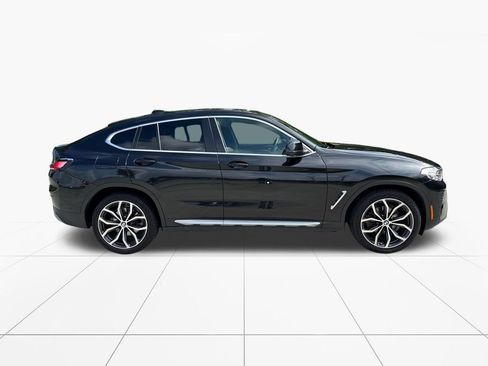 Used 2022 BMW X4 xDrive30i w/ Premium Package 2 AWD/4WD image 9