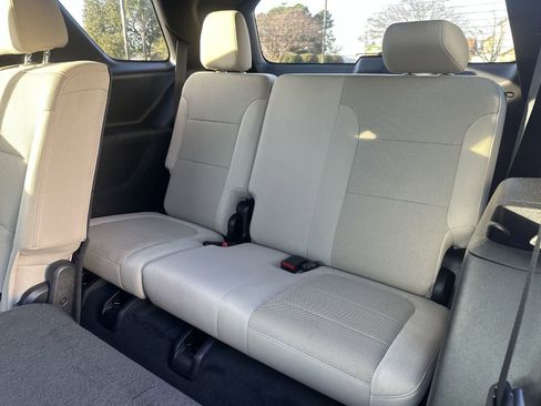 Used 2022 Chevrolet Traverse LS w/ LPO, Cargo Package image 32