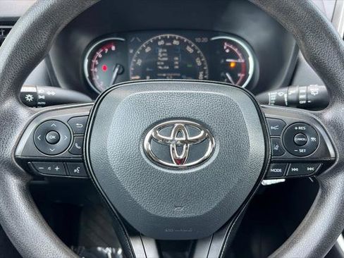 Certified 2024 Toyota RAV4 XLE FWD image 25
