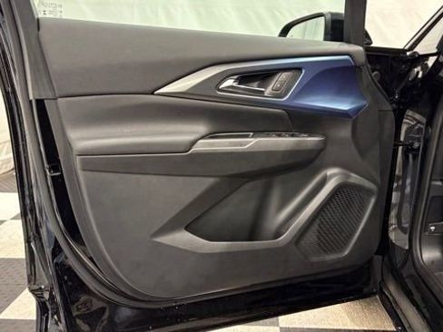 New 2026 Chevrolet Equinox EV LT image 13