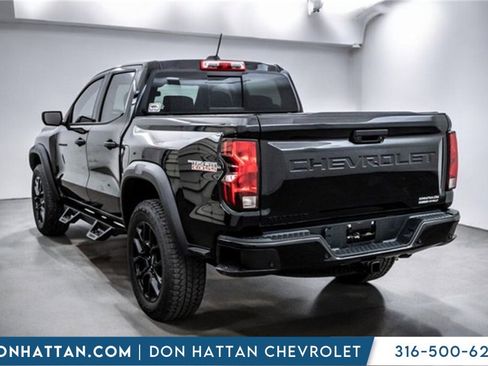 Used 2024 Chevrolet Colorado Trail Boss w/ LPO, Dark Essentials Package image 28